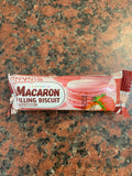 Biskio macaron biscuit strawberry